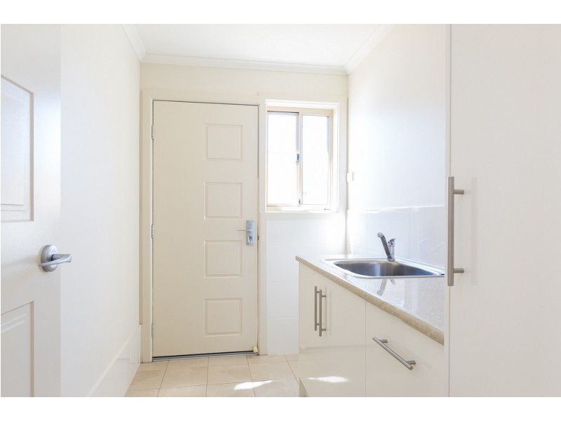 2/3 Queens Court, Mount Gambier SA 5290