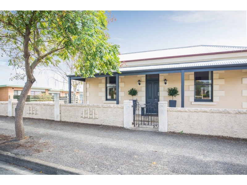 8 Shepherdson Road, Mount Gambier SA 5290