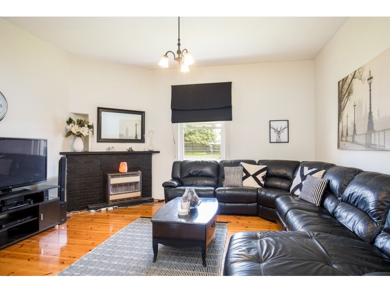 8 Shepherdson Road, Mount Gambier SA 5290