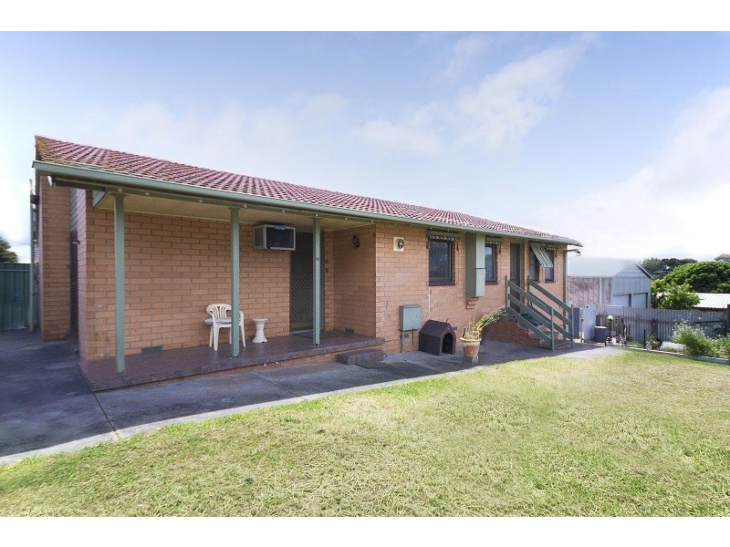 18 Perriam Street, Mount Gambier SA 5290