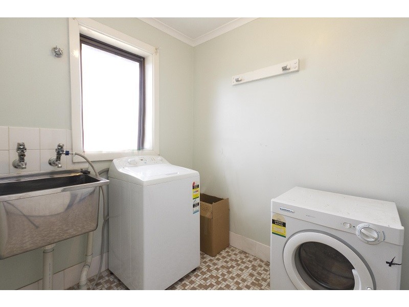 18 Perriam Street, Mount Gambier SA 5290