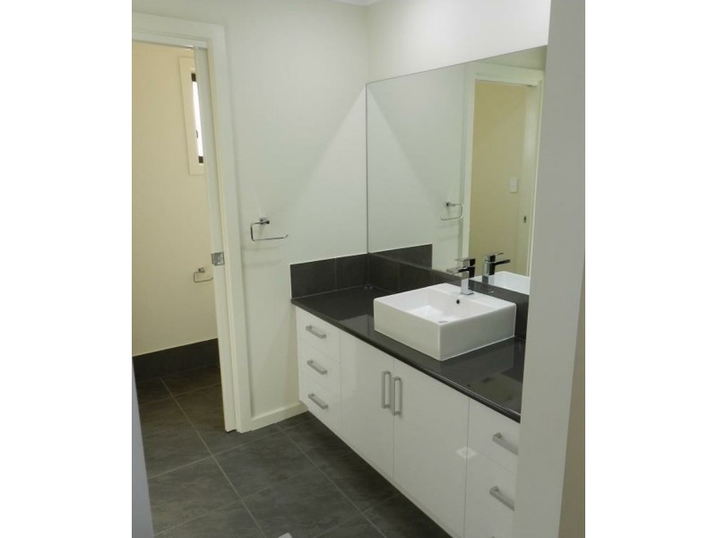 5 Lilly Pilly Court, Worrolong SA 5291