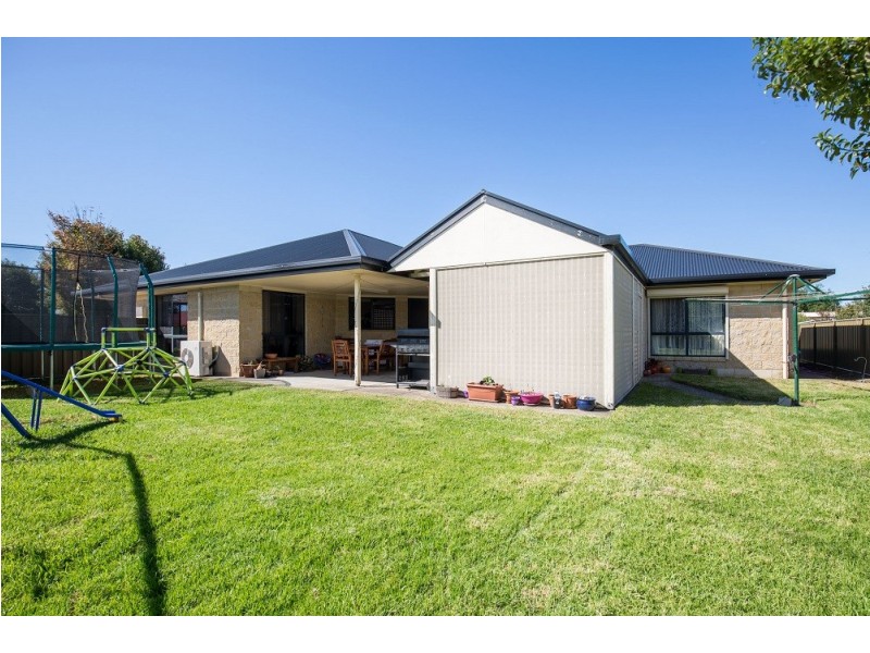 13 Sandstone Court, Mount Gambier SA 5290