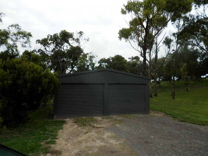 24 Black Swan Road, Nelson VIC 3292