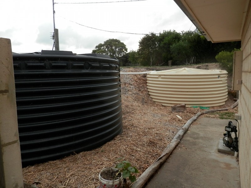 24 Black Swan Road, Nelson VIC 3292