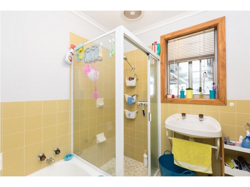 11 Gumbirra Court, Mount Gambier SA 5290