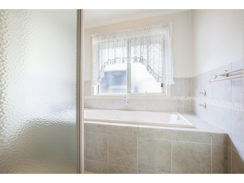 4 Venice Court, Mount Gambier SA 5290