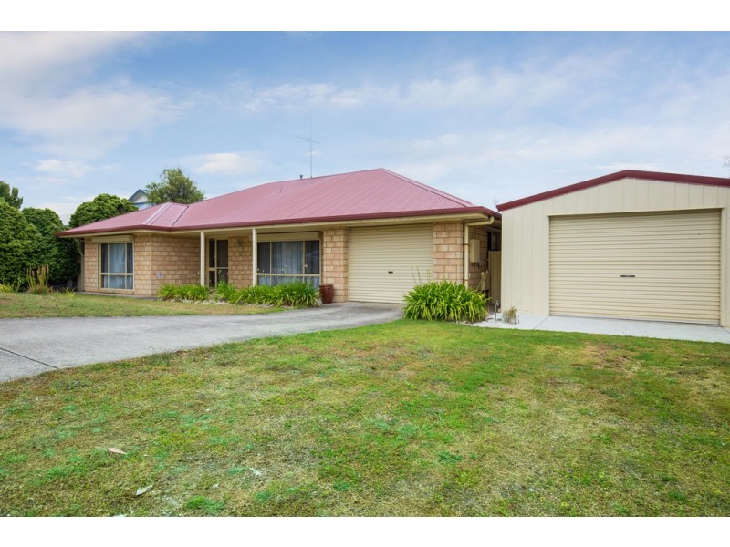 12 Lakewood Avenue, Mount Gambier SA 5290