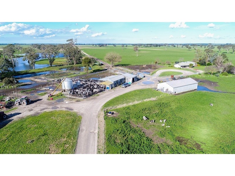 - “Meldana” Peweena Road, Mingbool SA 5291