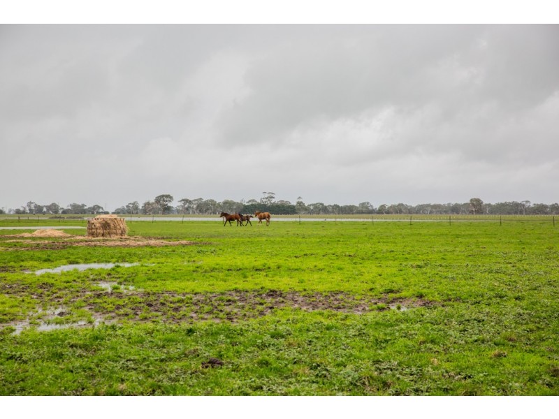 949 Peweena Road – Lot 5 Meldana, Mingbool SA 5291