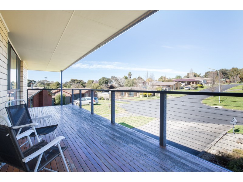 15 Tweed Crescent, Mount Gambier SA 5290