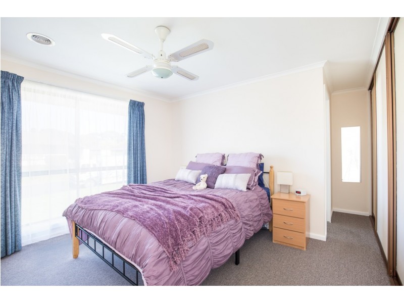 15 Tweed Crescent, Mount Gambier SA 5290