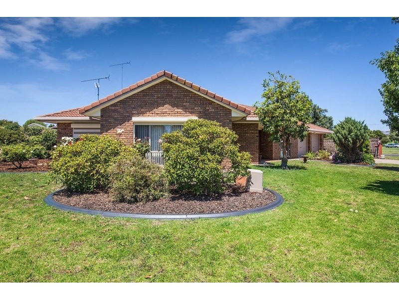 2 Glenmont Crescent, Mount Gambier SA 5290