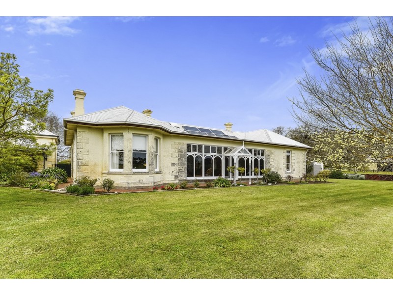 519 Peweena Road ”Peweena Station”, Mingbool SA 5291