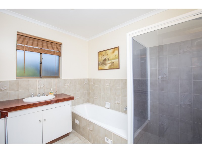 4 Tamar Court, Mount Gambier SA 5290