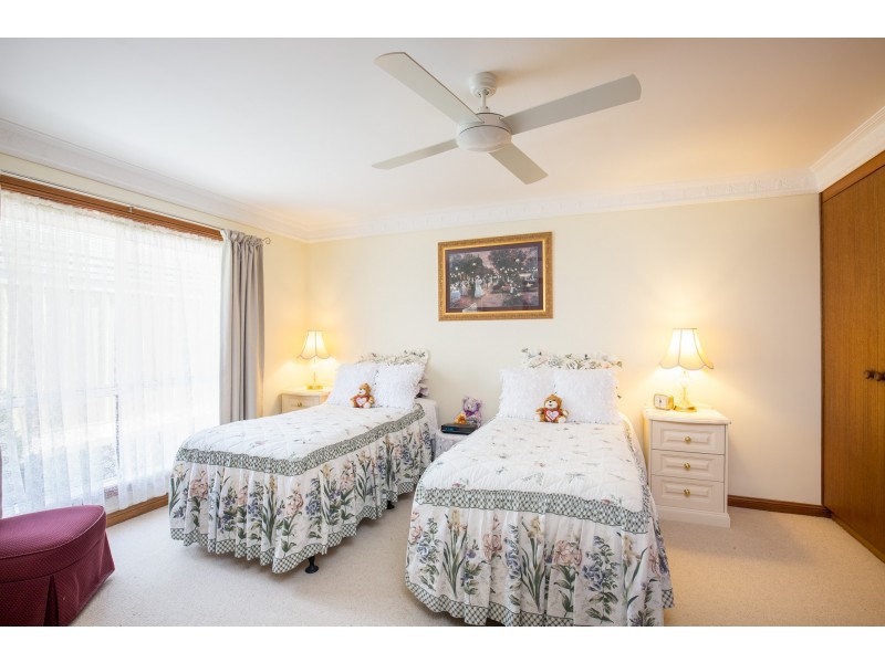 11 Woodcrest Close, Mount Gambier SA 5290