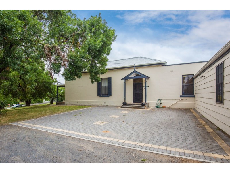 4 Queens Avenue, Mount Gambier SA 5290