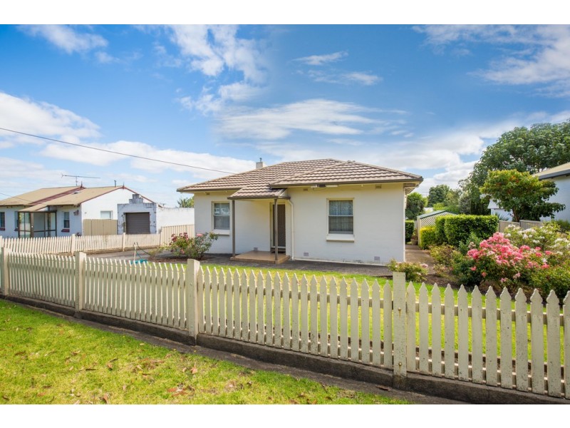53 Lake Terrace East, Mount Gambier SA 5290