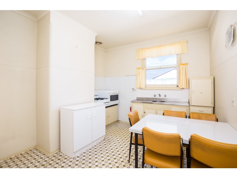 53 Lake Terrace East, Mount Gambier SA 5290