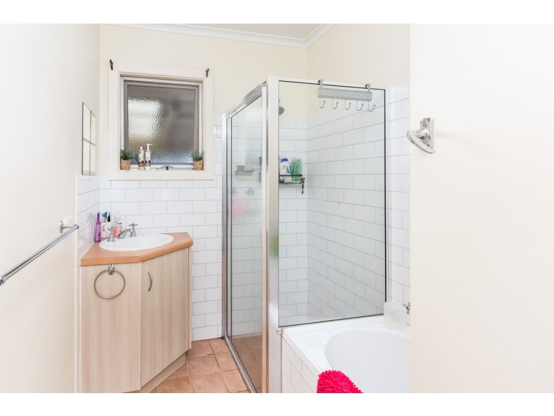 16 McArthur Street, Mount Gambier SA 5290