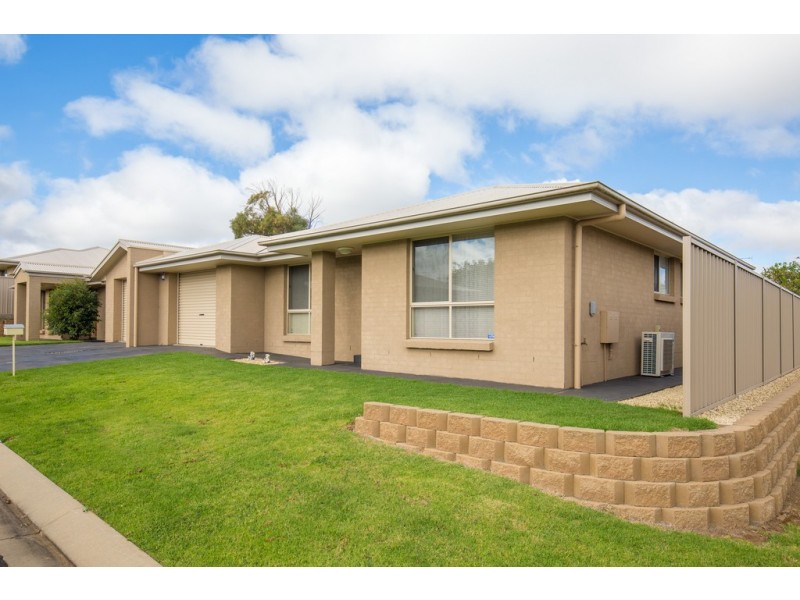 24/2A Coolabah Street, Mount Gambier SA 5290