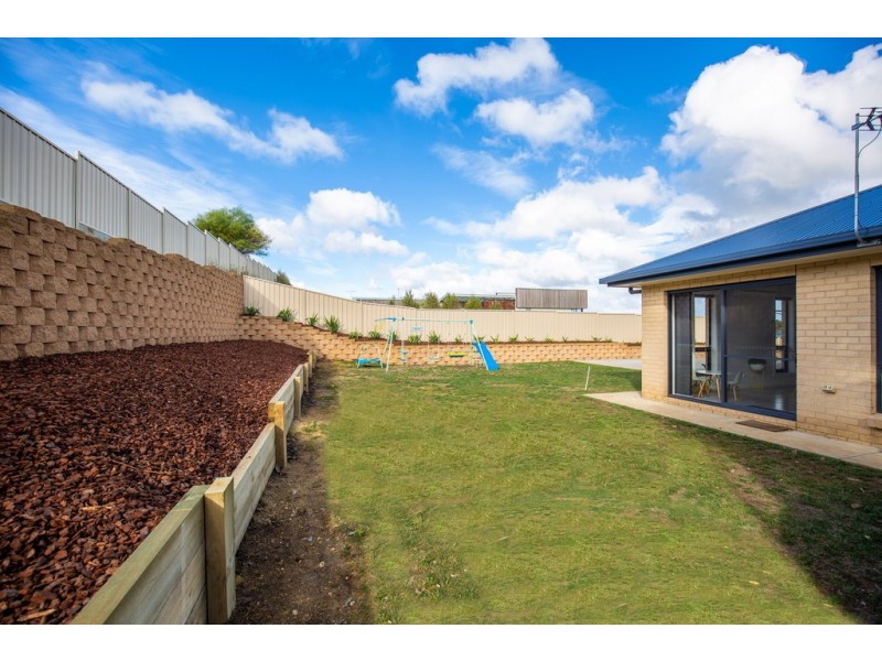 13 Stella Place, Mount Gambier SA 5290
