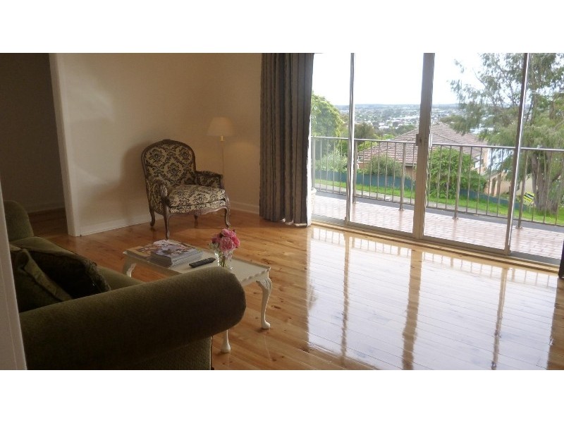 43 Lake Terrace West, Mount Gambier SA 5290