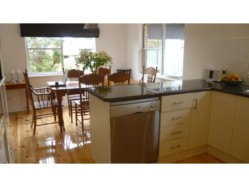 43 Lake Terrace West, Mount Gambier SA 5290