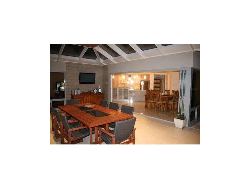 22 Hilltop Avenue, Mount Gambier SA 5290