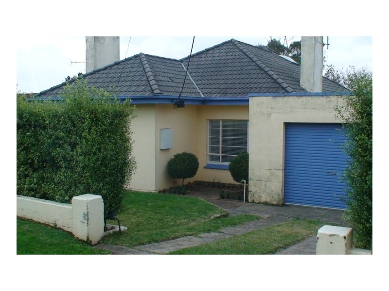 33 Gwendoline Street, Mount Gambier SA 5290