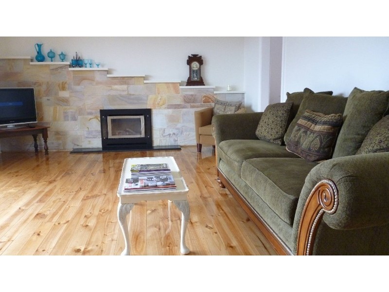 43 Lake Terrace West, Mount Gambier SA 5290