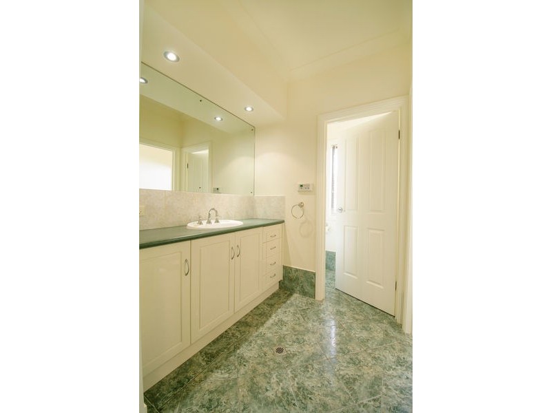 205 Wireless Road West, Mount Gambier SA 5290