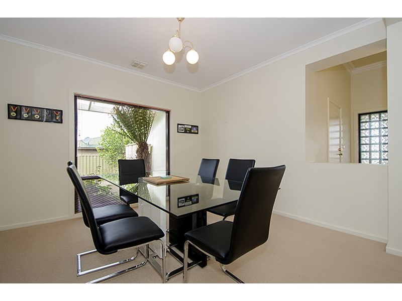 8 Glenmont Crescent, Mount Gambier SA 5290