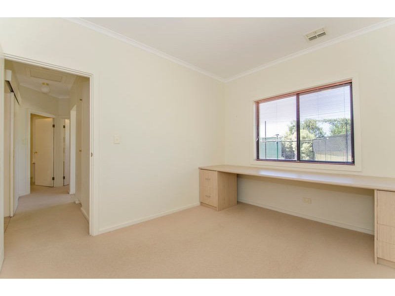 8 Glenmont Crescent, Mount Gambier SA 5290