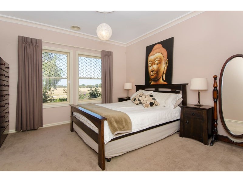 Lt 100 McKay Road, Compton SA 5291