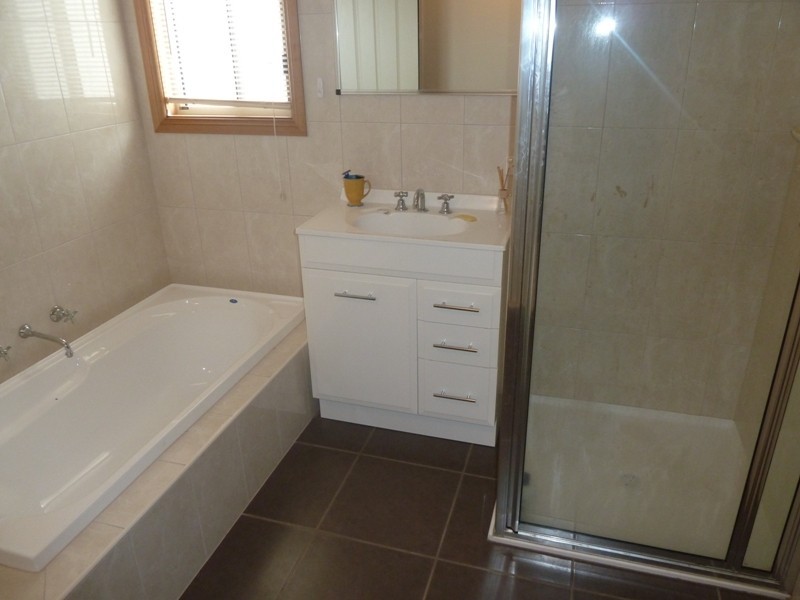 4 Uphill Street, Kongorong SA 5291