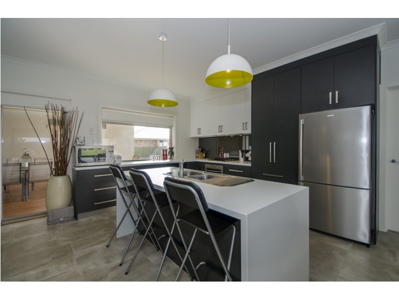 7 Lakewood Avenue, Mount Gambier SA 5290