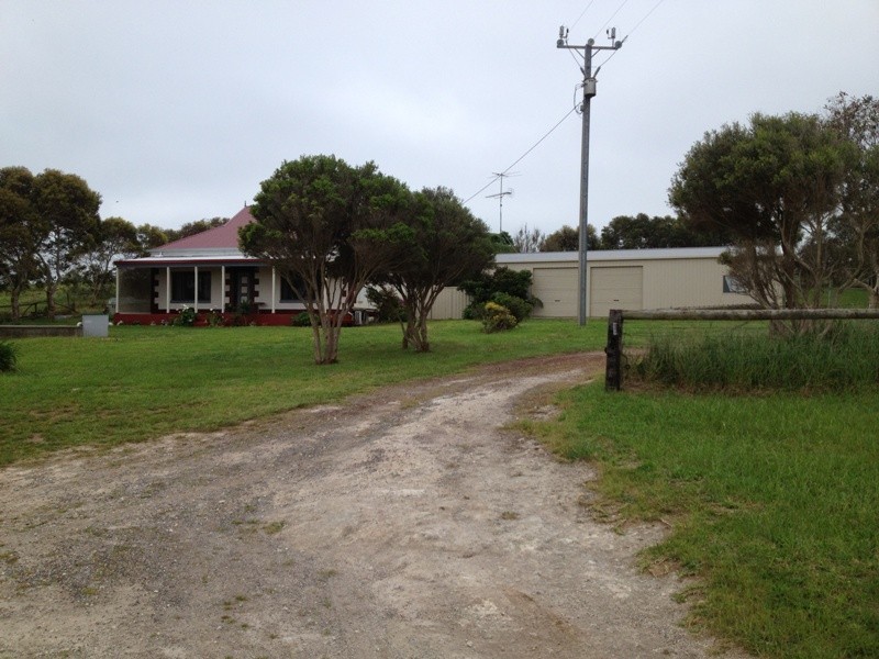 305 Tillers Road, Eight Mile Creek SA 5291