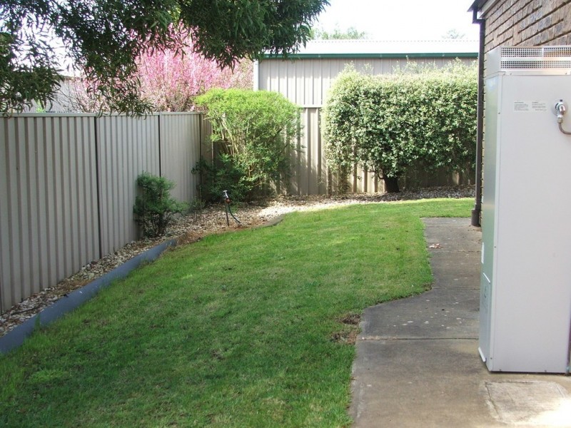 2/13 Elle Court, Mount Gambier SA 5290