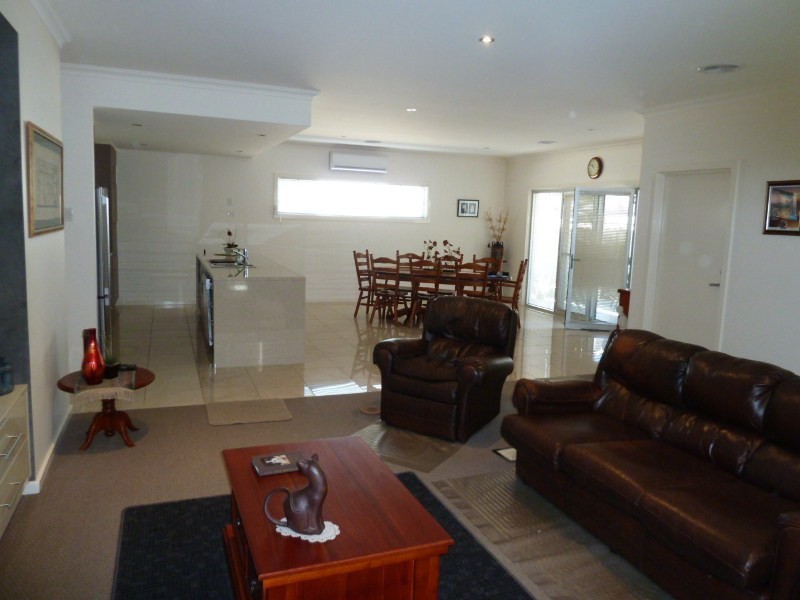 1/11 Allison Street, Mount Gambier SA 5290