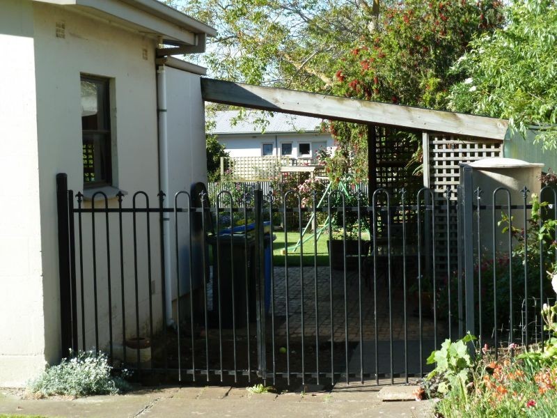 16 Kain Street, Mount Gambier SA 5290