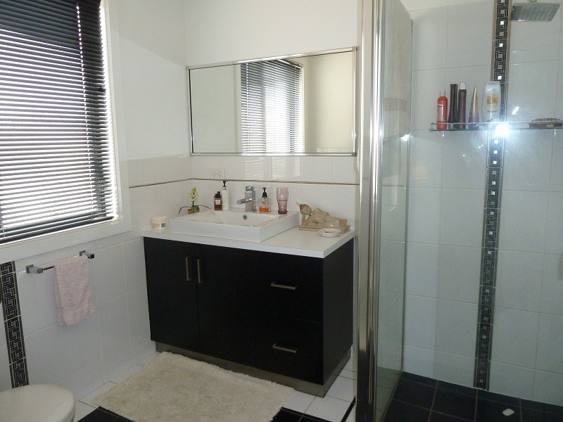 2 Mariner Court, Mount Gambier SA 5290