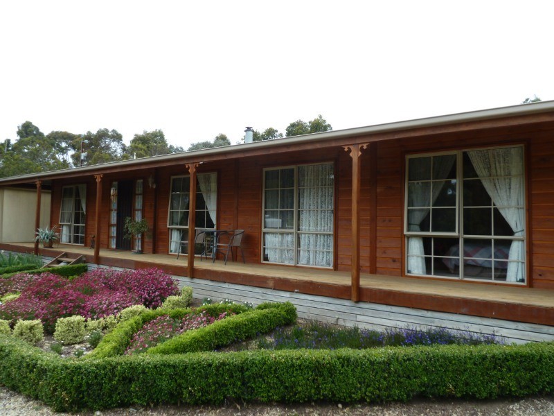 2 Crouch Street, Caveton SA 5291