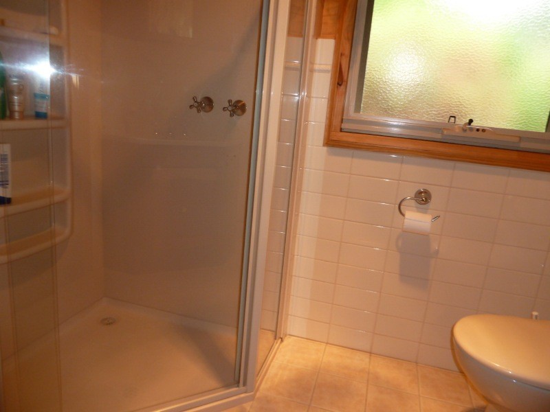 2 Crouch Street, Caveton SA 5291