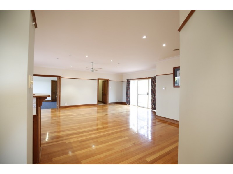 11 Cherokee Court, Mount Gambier SA 5290