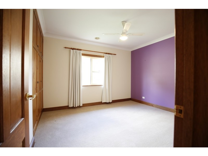 11 Cherokee Court, Mount Gambier SA 5290