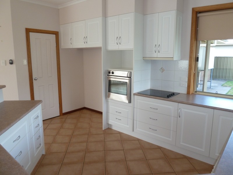 9 Lakewood Avenue, Mount Gambier SA 5290