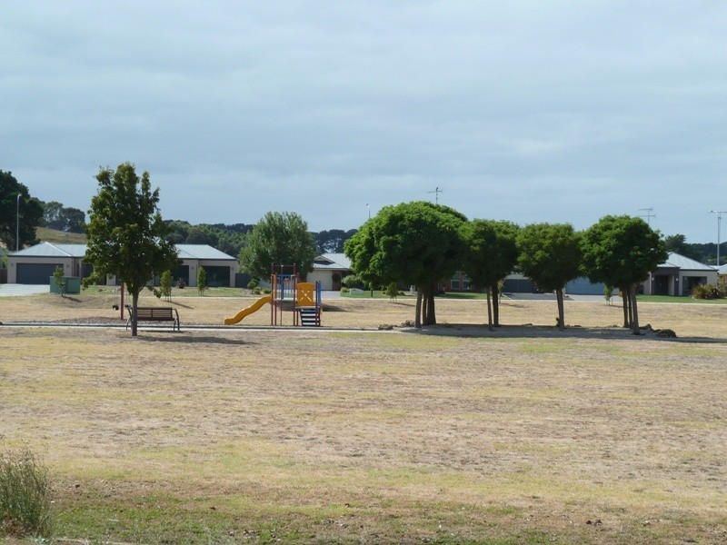 9 Lakewood Avenue, Mount Gambier SA 5290