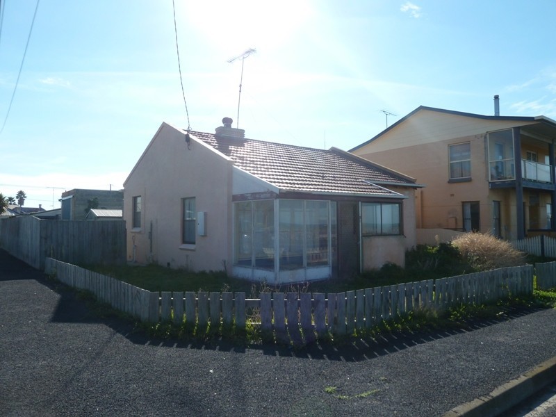 47 Sea Parade, Port Macdonnell SA 5291