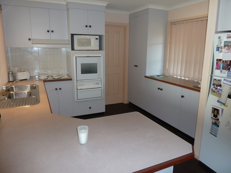 2/13 SWALLOW DRIVE, Mount Gambier SA 5290